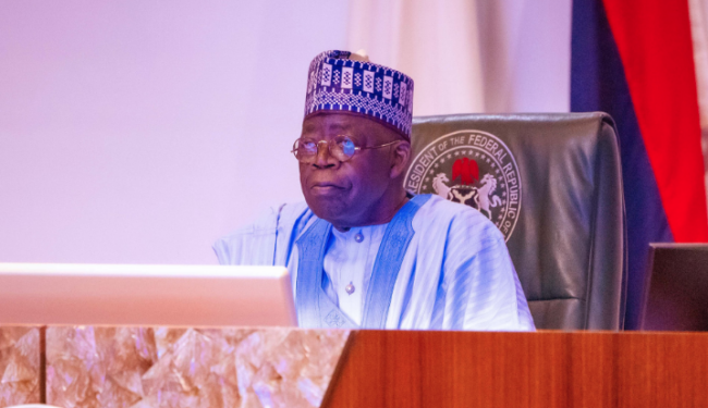 You are currently viewing Tinubu rallies Nigerians with positive prospects for 2025