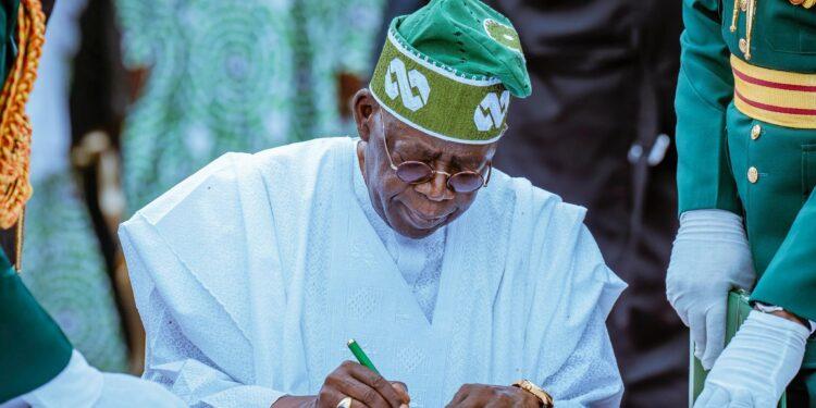 You are currently viewing President Tinubu Makes History Compulsory Subject For All Nigerian Students
