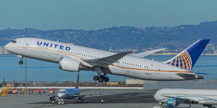 United airlines 696x348 1