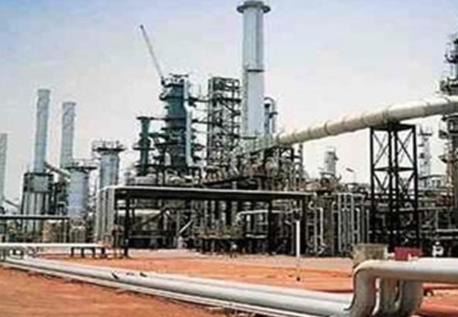 You are currently viewing Warri refinery: Marketers eye loading of petrol February