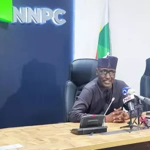 b8c10824 f9b7 448b 8d94 a653faacef21