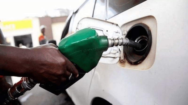 You are currently viewing Fresh concerns over fuel price increase as oil price hits $81/barrel