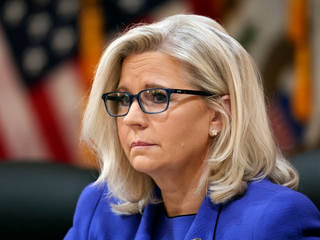 You are currently viewing Biden to Honor Liz Cheney for Jan. 6 Investigation in Latest Swipe at Trump