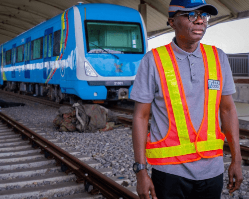 Read more about the article FG, LASG seal deal to begin 68km Green Line rail project connecting VI, Lekki, Ajah
