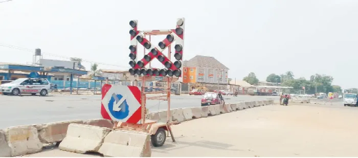 You are currently viewing Road users beg Tinubu to complete Lagos-Ibadan Expressway