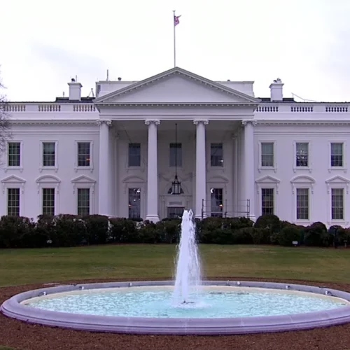 Read more about the article Inside 45 hours of chaos: The brief life and quick death of Trump’s federal spending freeze