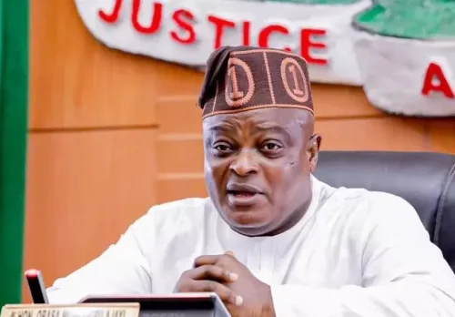 Read more about the article Court orders all members of Lagos Assembly to be joined in Obasa’s suit