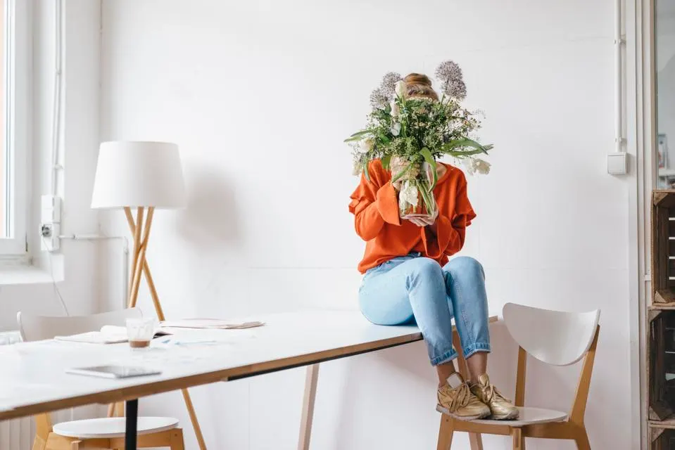 You are currently viewing 5 Introvert-Friendly Strategies To Increase Your Visibility At Work