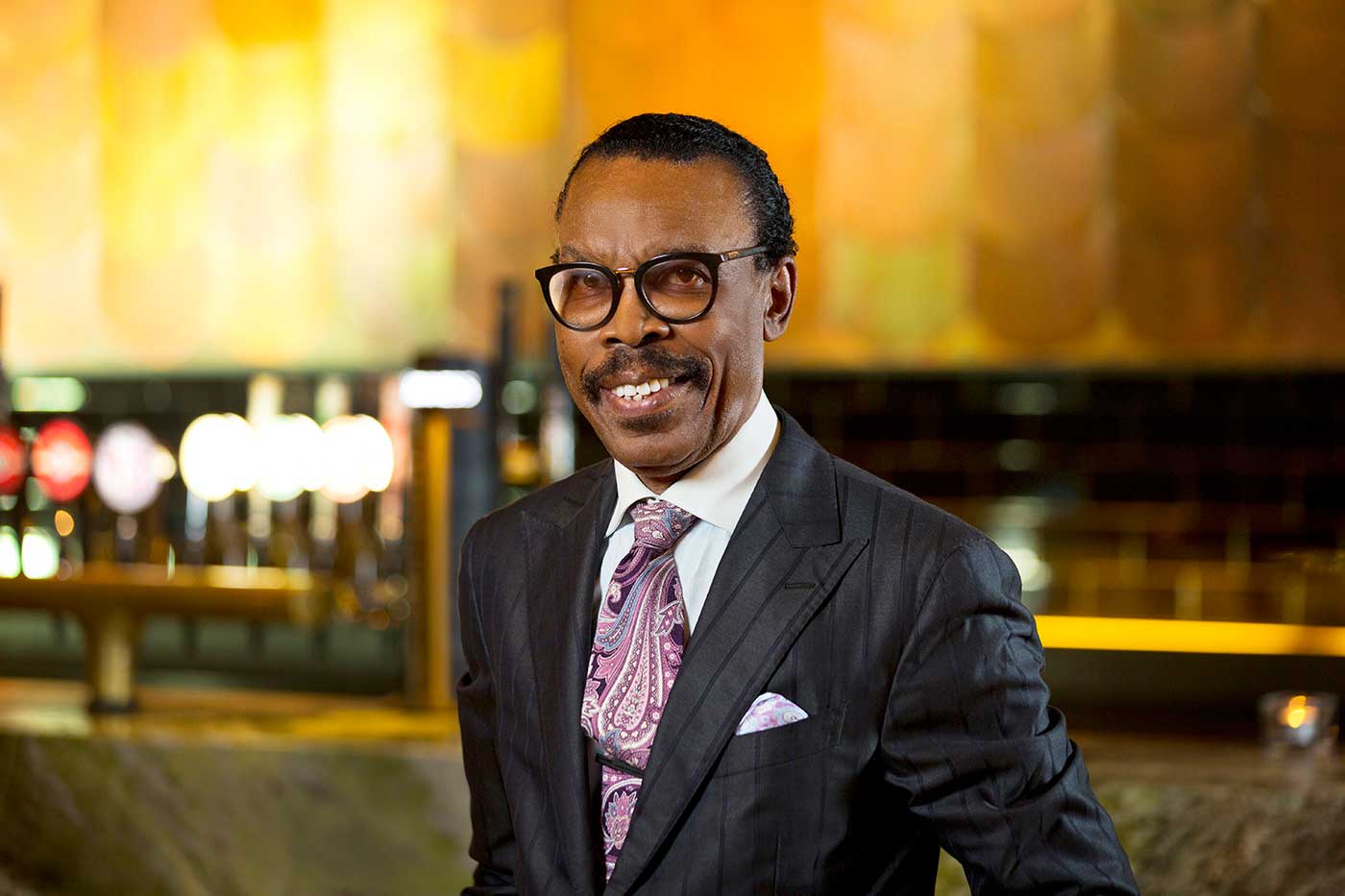 You are currently viewing Bismarck Rewane backs CBN’s efforts to defend the Naira, says currency is undervalued