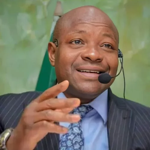Read more about the article Insecurity: Why Nigerian communities should be armed for defence – SSS DG