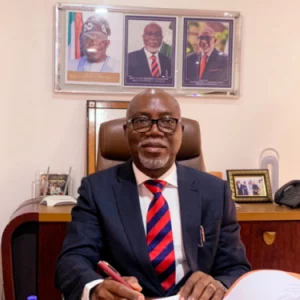 Governor Lucky Aiyedatiwa e1706091702993 750x375 1 1