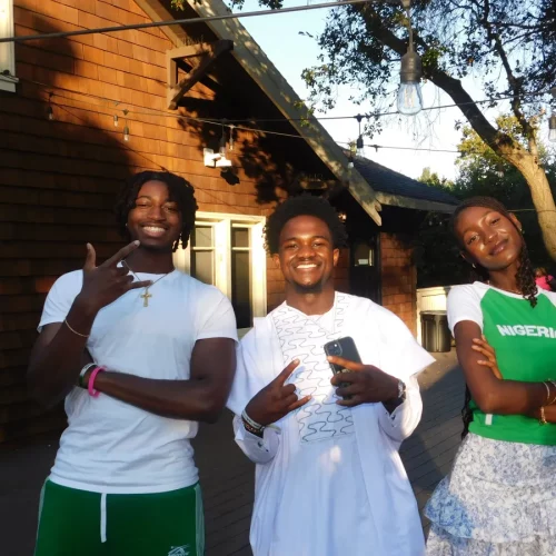 Read more about the article Nigerian community forges solidarity amid decline in Black enrollment