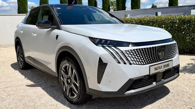 You are currently viewing Dangote Peugeot revs up Nigerian Auto Industry with 3008 GT assembly and Landmark pickup launch