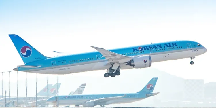 You are currently viewing Korean Air wins 2025 airline of the year award