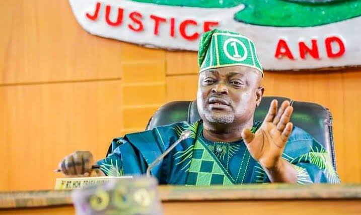 You are currently viewing Obasa storms Lagos Assembly amid power struggle