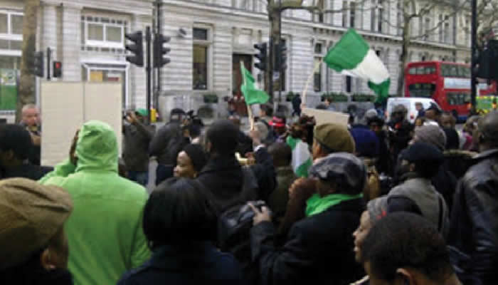 You are currently viewing Mass resignations hit Nigerian community in UK amid corruption allegations