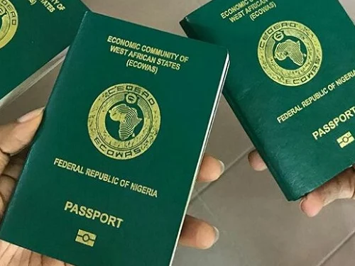 Read more about the article How to apply for Nigeria’s new contactless passport