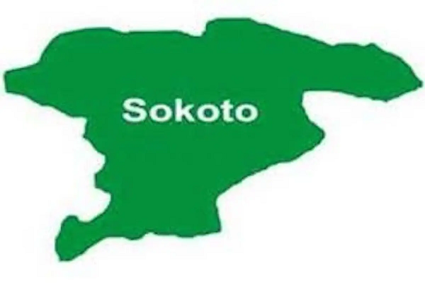 You are currently viewing Gunmen attack Sokoto mosque, abduct Imam, other worshippers