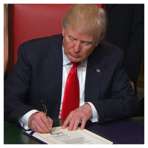 Read more about the article Trump signs order for reciprocal tariffs on US trading partners