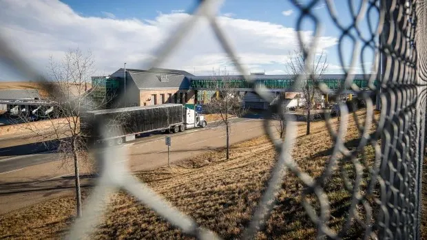 You are currently viewing One dead, 15 arrested trying to enter Canada from the US