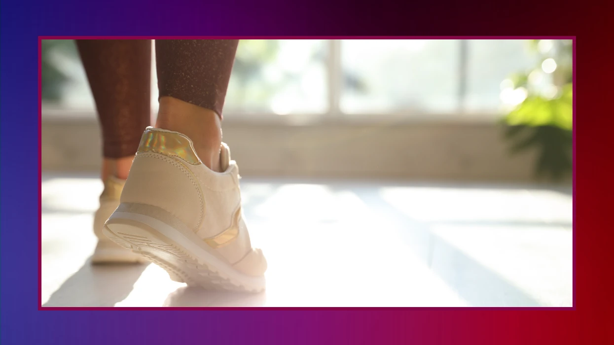 You are currently viewing How to Walk 10,000 Steps a Day Without Leaving the House