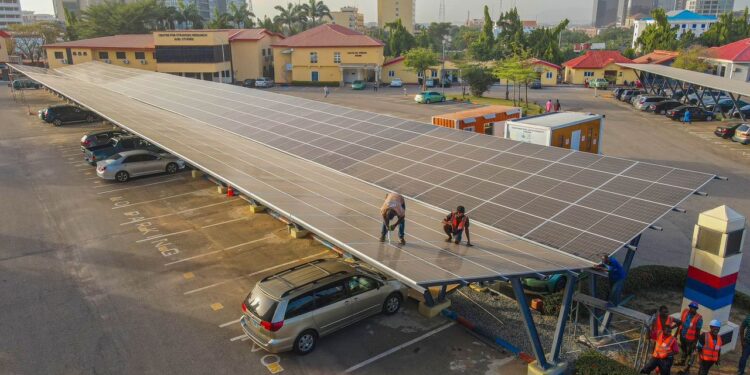 You are currently viewing The Startups championing solar energy boom in Nigeria 