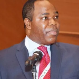 6Sifp2c4 Tunde Ayeni