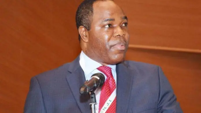 You are currently viewing Why ex-mistress is blackmailing me — Ex-Skye bank chair, Ayeni