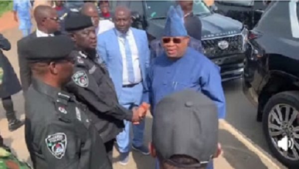 You are currently viewing Ifon/Ilobu War: Review 24-hour Curfew, Olobu Tells Adeleke