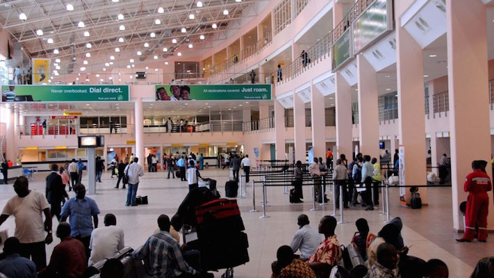You are currently viewing Inside Lagos airports where racketeering threatens passenger safety
