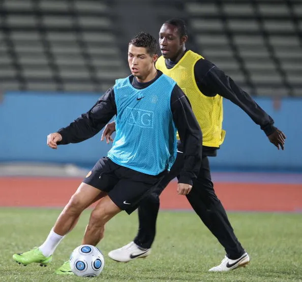 You are currently viewing Danny Welbeck snubs Cristiano Ronaldo and names Arsenal hero at his best strike partner 