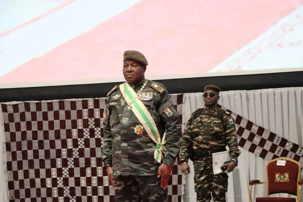 You are currently viewing Niger Republic Coup Leader Sworn In As President For Five Years 