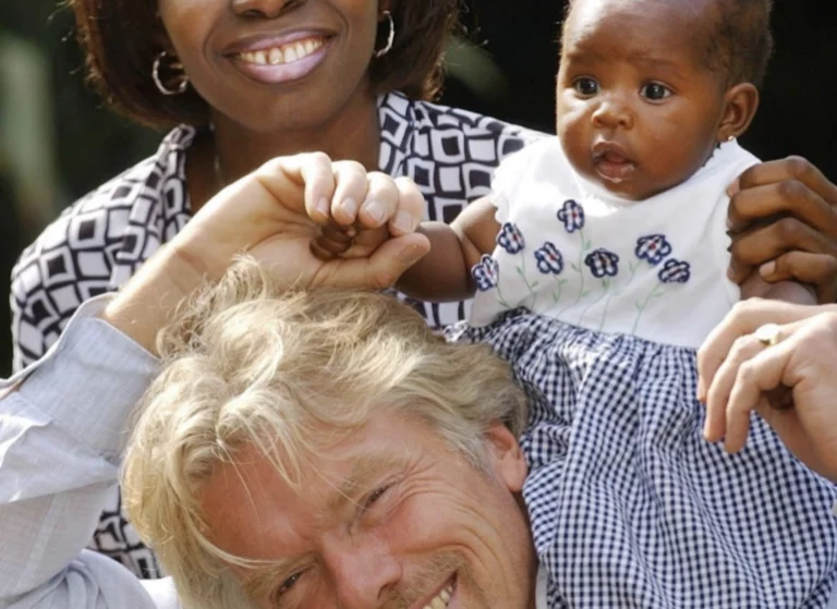 You are currently viewing Richard Branson, Virgin Atlantic CEO, Celebrates 21st Birthday Of Nigerian Lady Born On His Aircraft