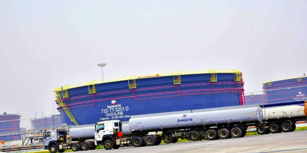 You are currently viewing Dangote-NNPC price war shakes fuel market
