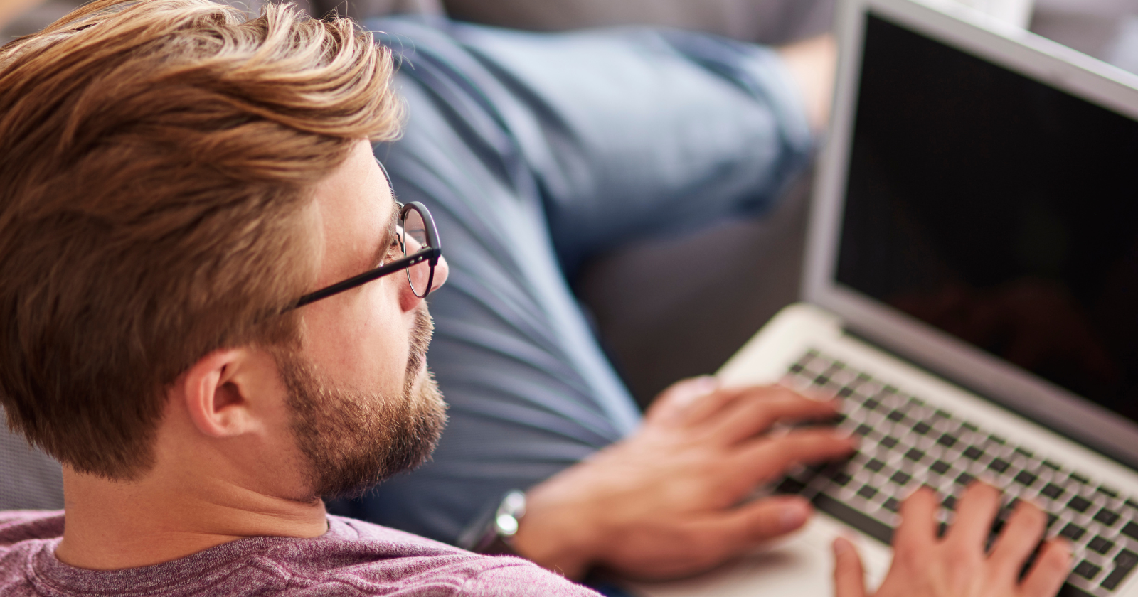 You are currently viewing 7 no-cost business ideas that you can start today with nothing but a laptop