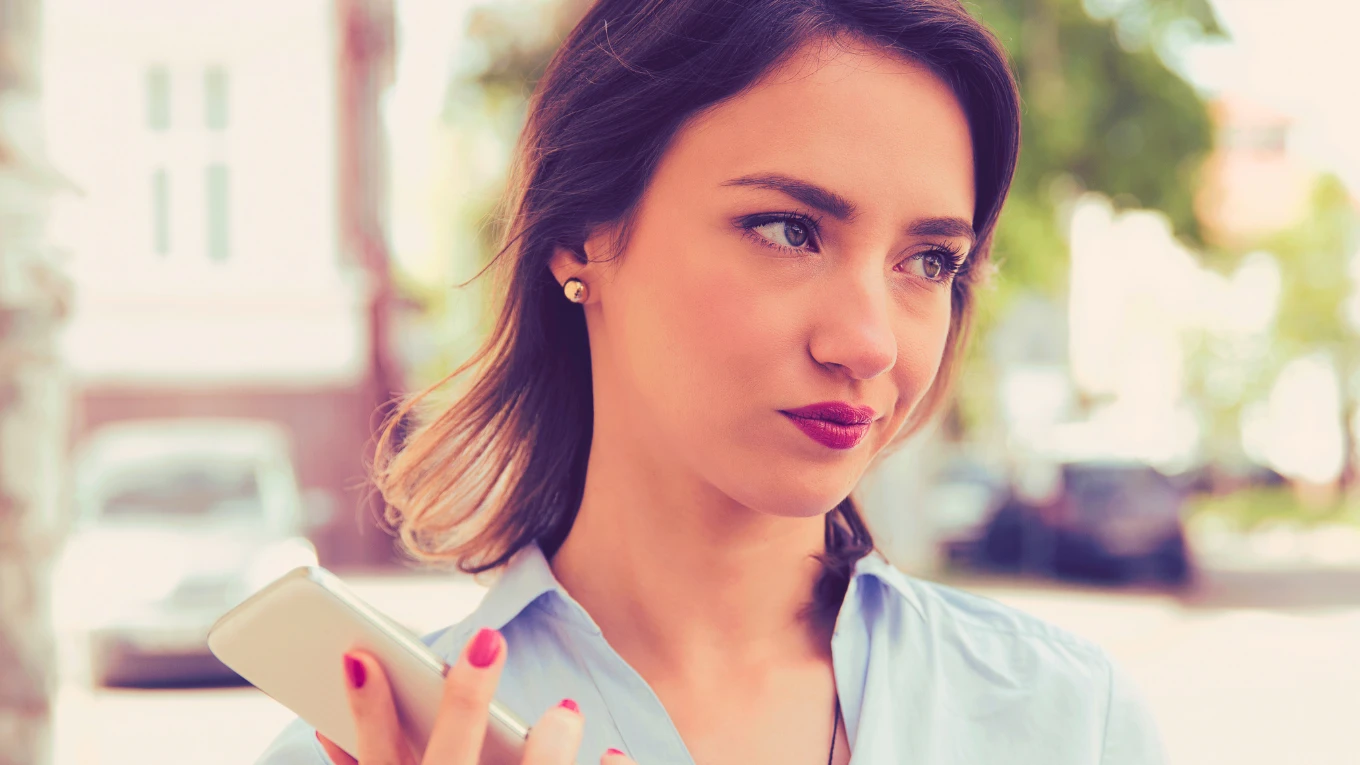 You are currently viewing 10 Types Of People That Are Not Worth Keeping In Touch With, According To Research