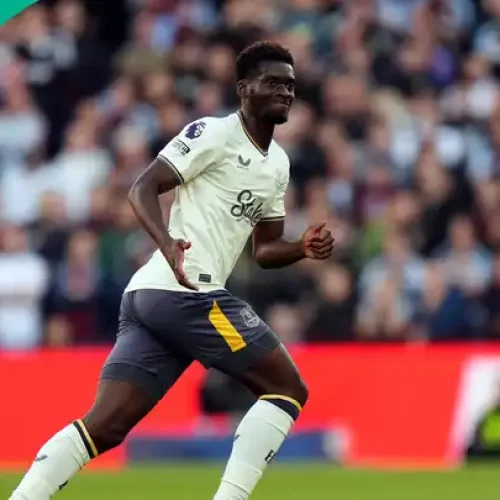 Highly-Rated EPL Midfielder Ready To Dump England For Nigeria, Awaits Meeting With Eric Chelle