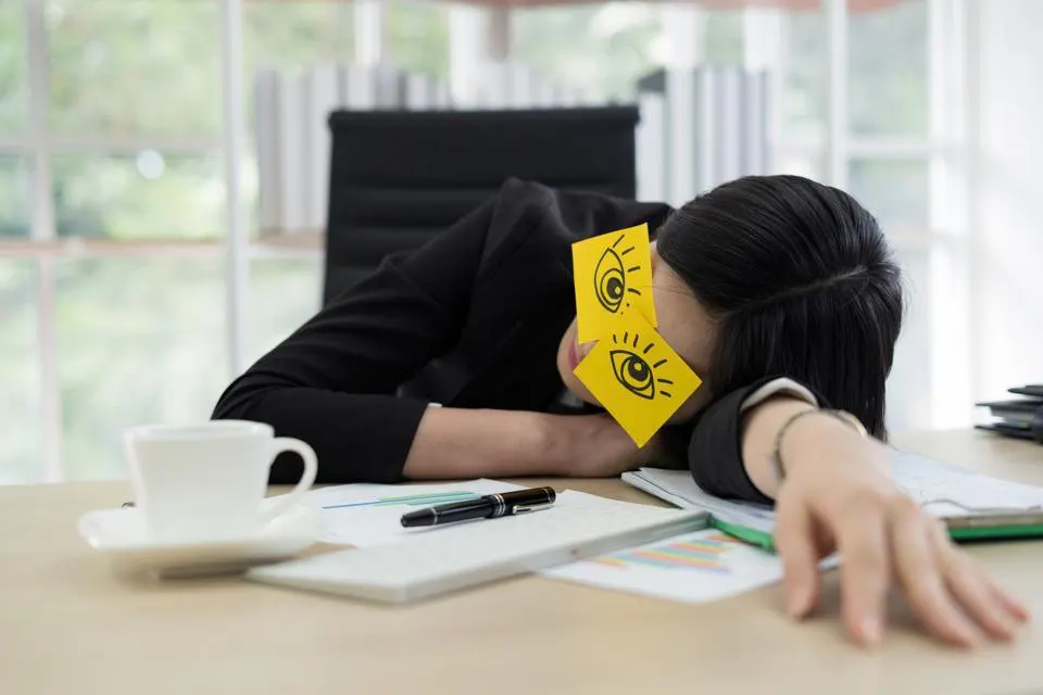 You are currently viewing Here’s How Great Leaders Deal With Change Fatigue In The Office