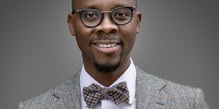You are currently viewing How Renowned Orthopaedic Surgeon Dr Julius Oni Is Reshaping Wealth Creation For Nigerians 