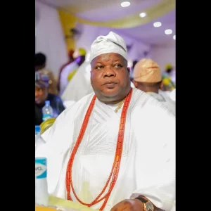 Oba Akintunde Akinyemi 1.jpg