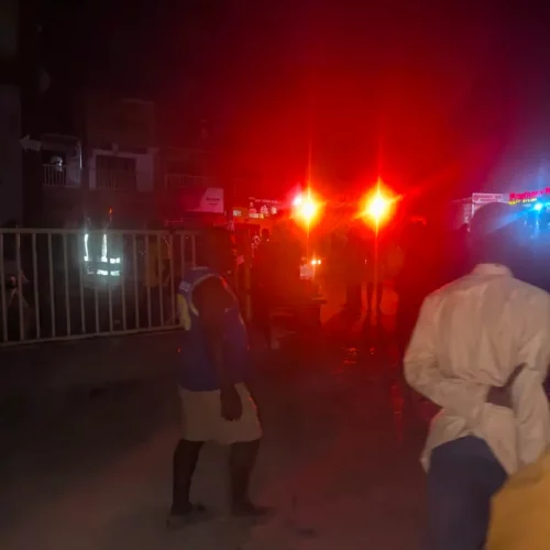 Read more about the article Fire Guts Multimillion Naira Plaza In Abuja