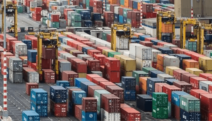 You are currently viewing Containers Stuck At Lagos Ports As Easter Clearing Drags