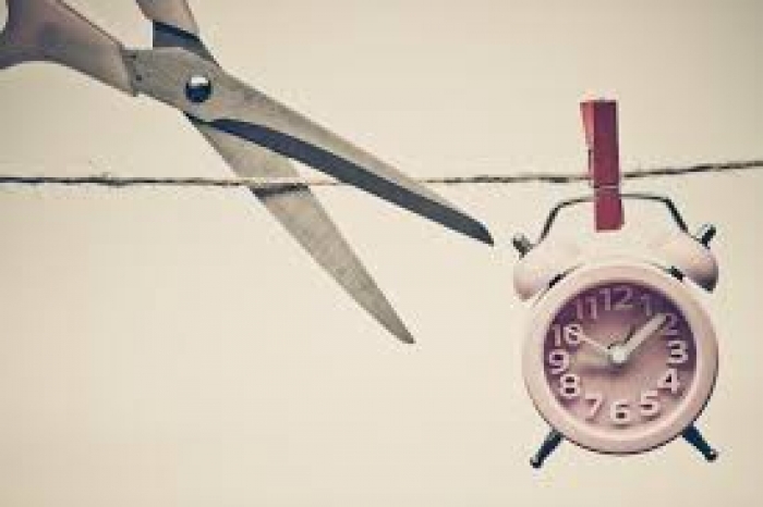 You are currently viewing 5 Big Distractions That Sabotage Your Entrepreneurial Success
