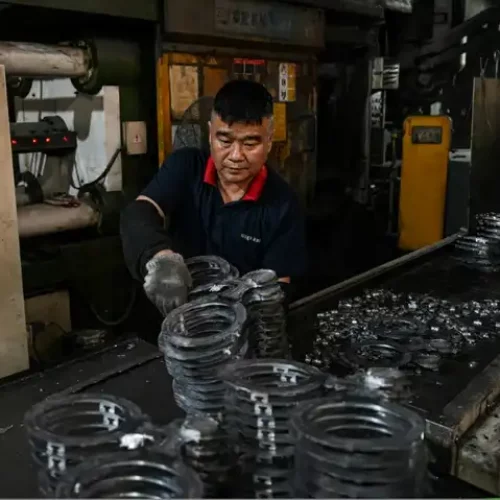 China’s Manufacturing Backbone Feels Trump Trade War Pinch