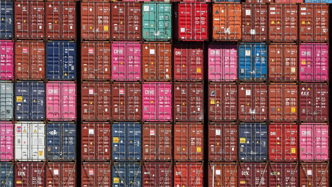 You are currently viewing China Announces 84% Retaliatory Tariffs On US Goods In Showdown With Trump