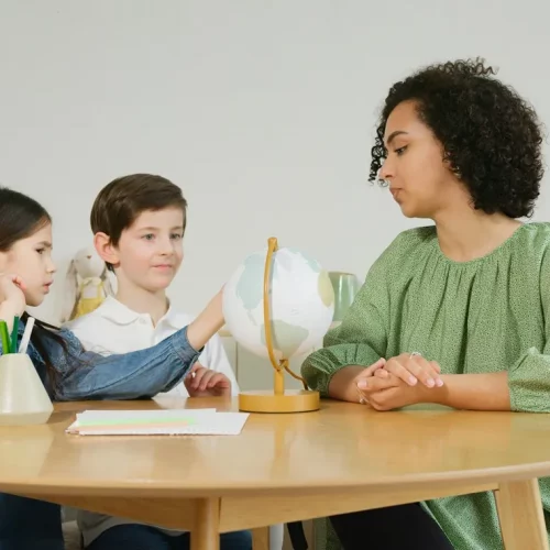 Read more about the article 7 Reasons You Should Consider Homeschooling Your Child