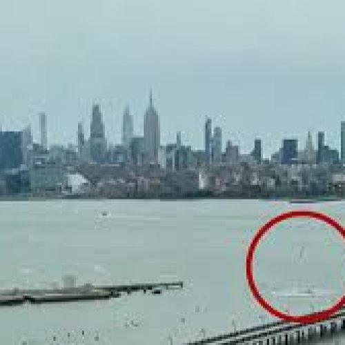 Family With Three Children Identified In Fatal Hudson River Crash Near Midtown Manhattan