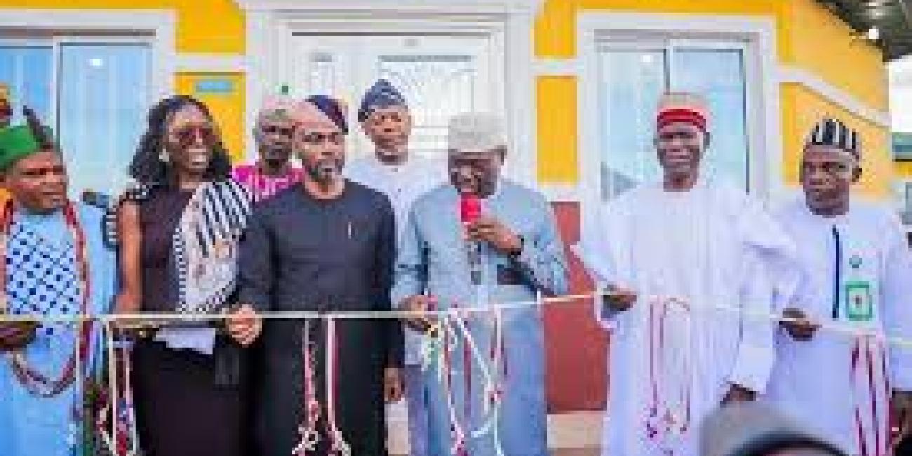 You are currently viewing Six Months After Inauguration, Rain Leaks Through Ceilings Of N800Million Ekiti Nursing Hostel Touted By Governor Oyebanji As ‘Model Project’