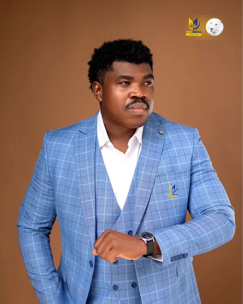 You are currently viewing Meet Mohammed Olatunji, The Youngest Bank CEO In Nigeria Honoured With Legit Business Award