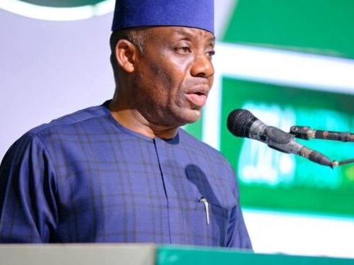 Read more about the article FG Orders Federal Tertiary Institutions To Publish Financial, Student Data By May 31 